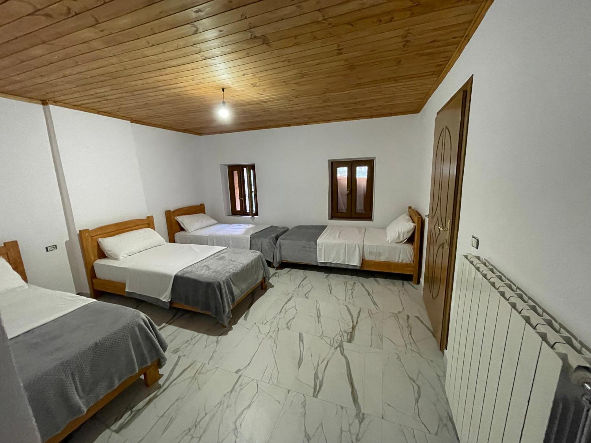 Xhovani Zelna Nderlysaj Exterior foto